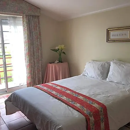 Bed & Breakfast Quinta Nova Do Almeida