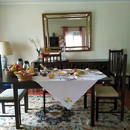 Bed & Breakfast Quinta Nova Do Almeida Alcobaça