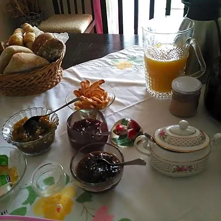 Bed & Breakfast Quinta Nova Do Almeida