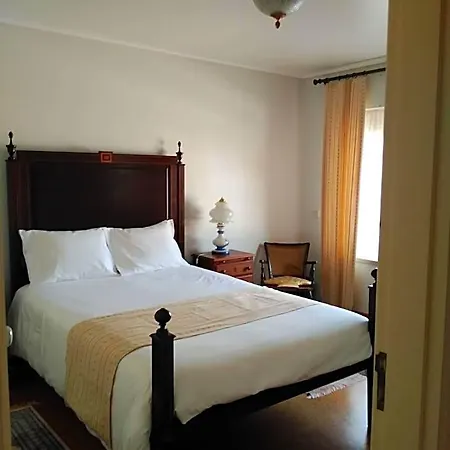 Bed & Breakfast Quinta Nova Do Almeida