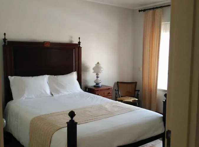 Alojamento de Acomodação e Pequeno-almoço Quinta Nova Do Almeida Alcobaça